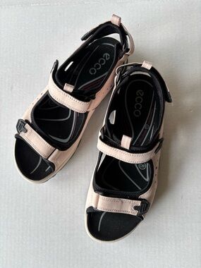 ECCO Women's Blush Leather Sport Sandals